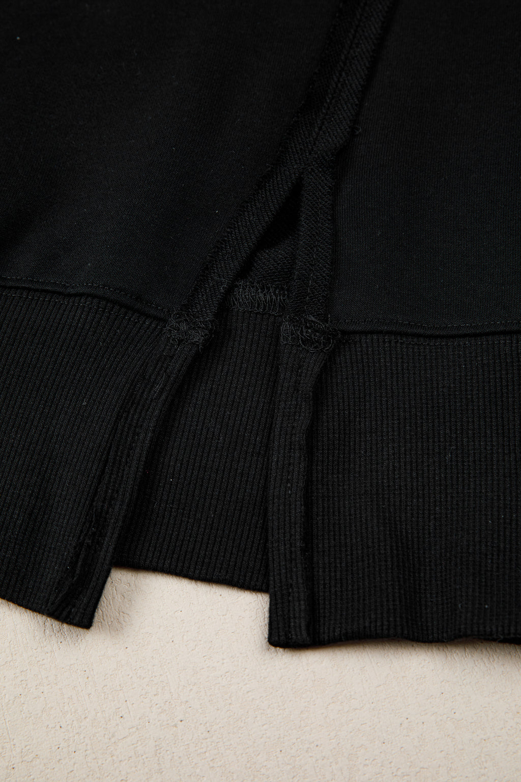 Black Bow Sequin XOXO Letter Graphic Exposed Seam Baggy Sweatshirt