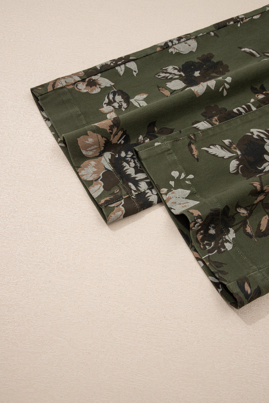 Green Vintage Floral Print Square Patch Pocket Raw Hem Shift Jeans