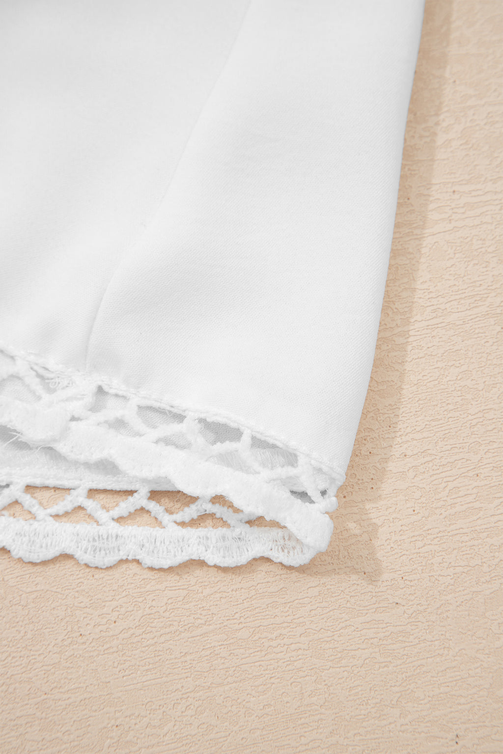 White Plus Size Frilled Elastic Waist Lace Trim Boho Ruffled Shorts