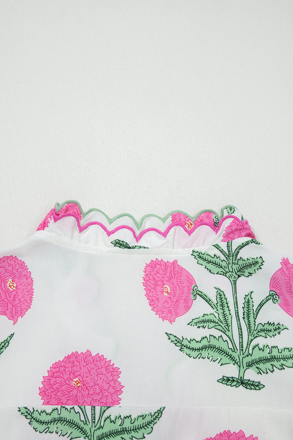 Pink Wild Flower Print Contrast Trim Scallop Detail Short Sleeve Blouse