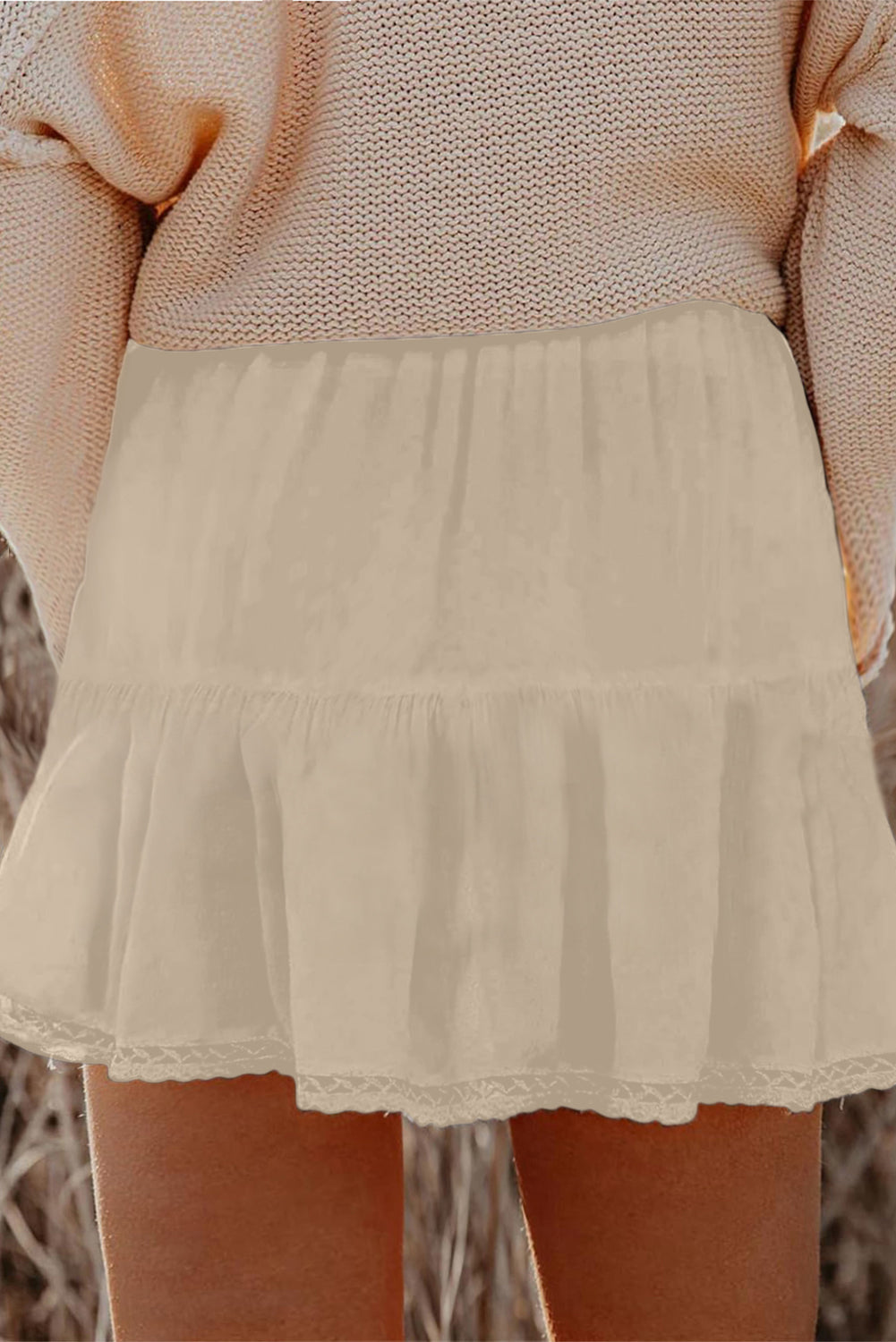 White Plus Size Frilled Elastic Waist Lace Trim Boho Ruffled Shorts